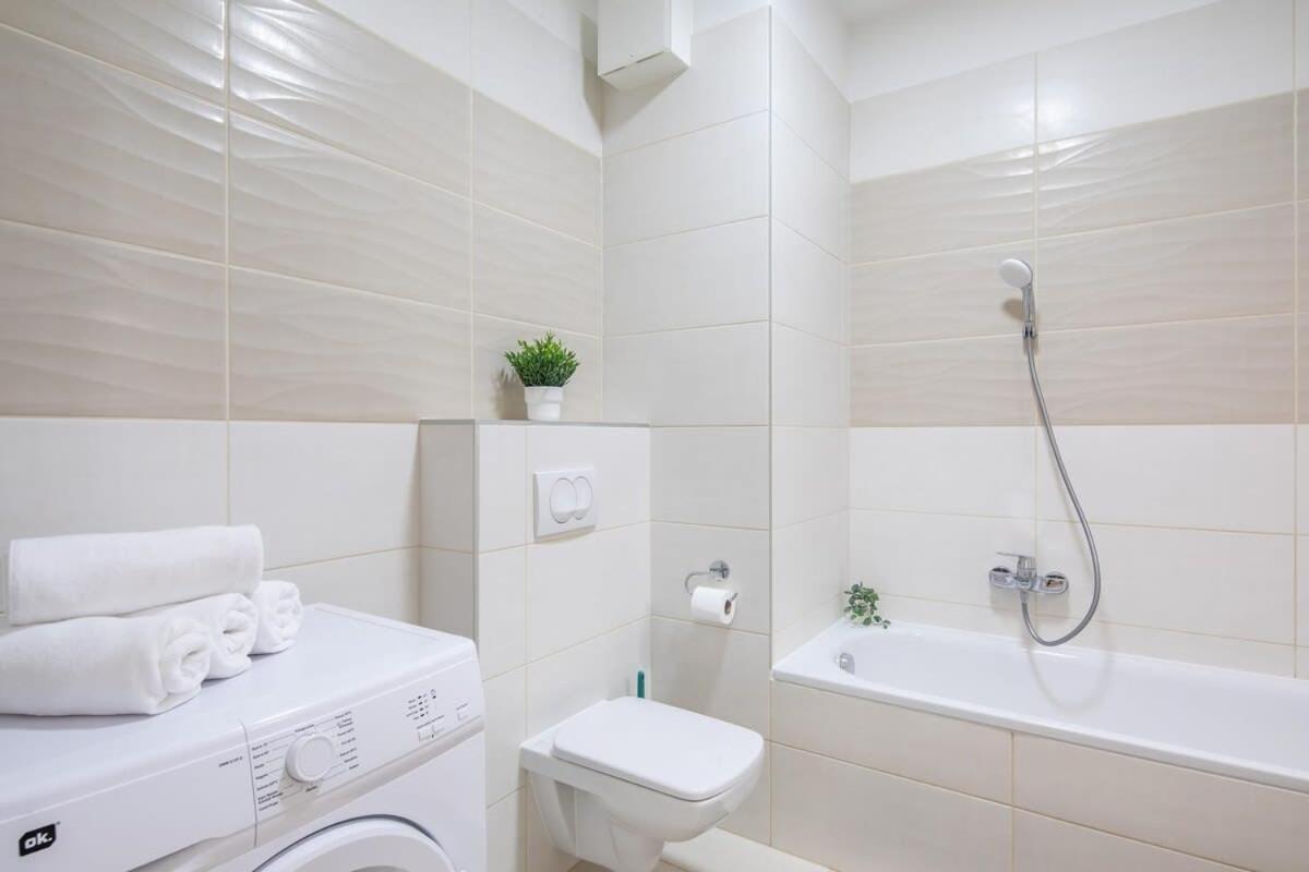 Central - New - Cozy Stay Budapest Eksteriør bilde